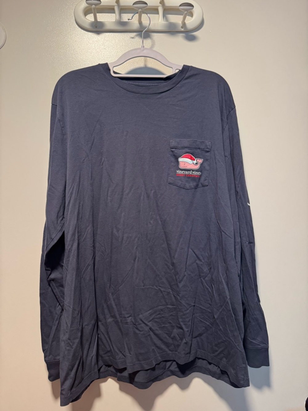 Vineyard Vines Men's Long-Sleeve Pocket Tee - Navy Blue with Red Accent